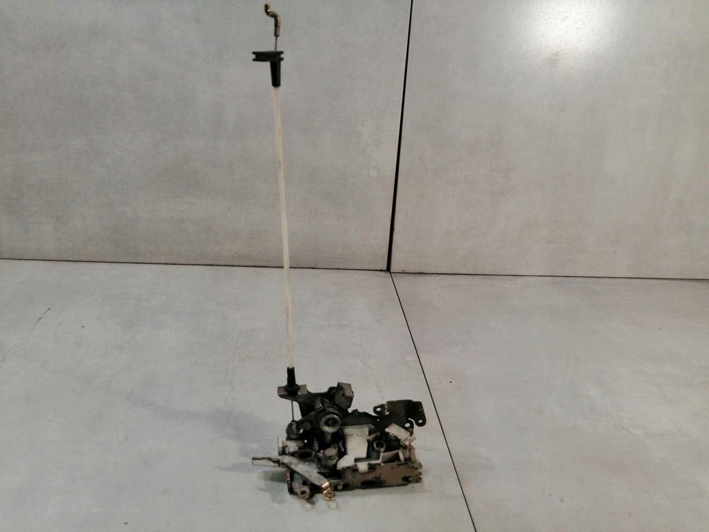 фото №5, Замок двері правий задня mercedes vito w638