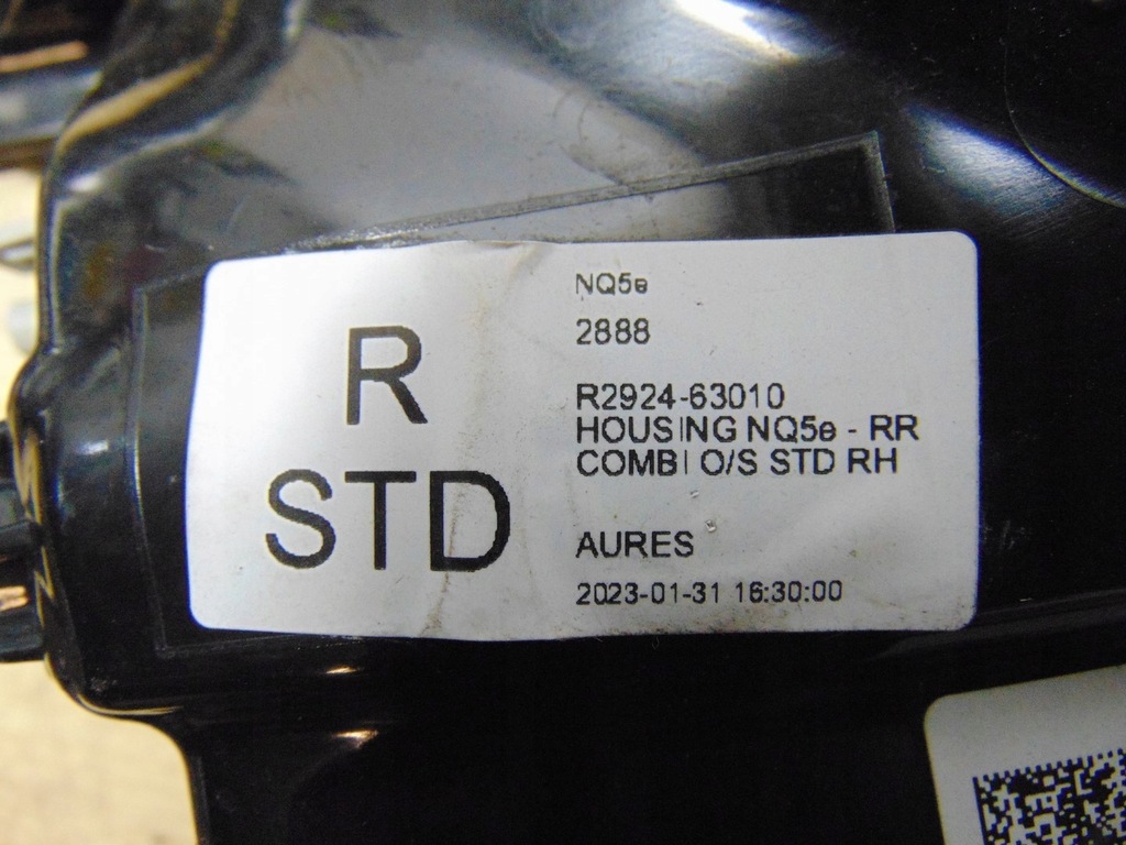 фото №16, Лампа правая задняя kia sportage v 92402r2000 europa