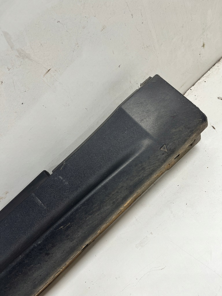 фото №8, Alfa romeo stelvio молдинг накладка порог порог правая