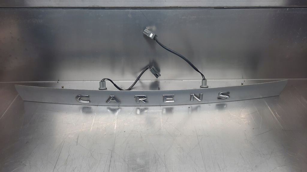 фото №1, Накладка задний крышки kia carens ii