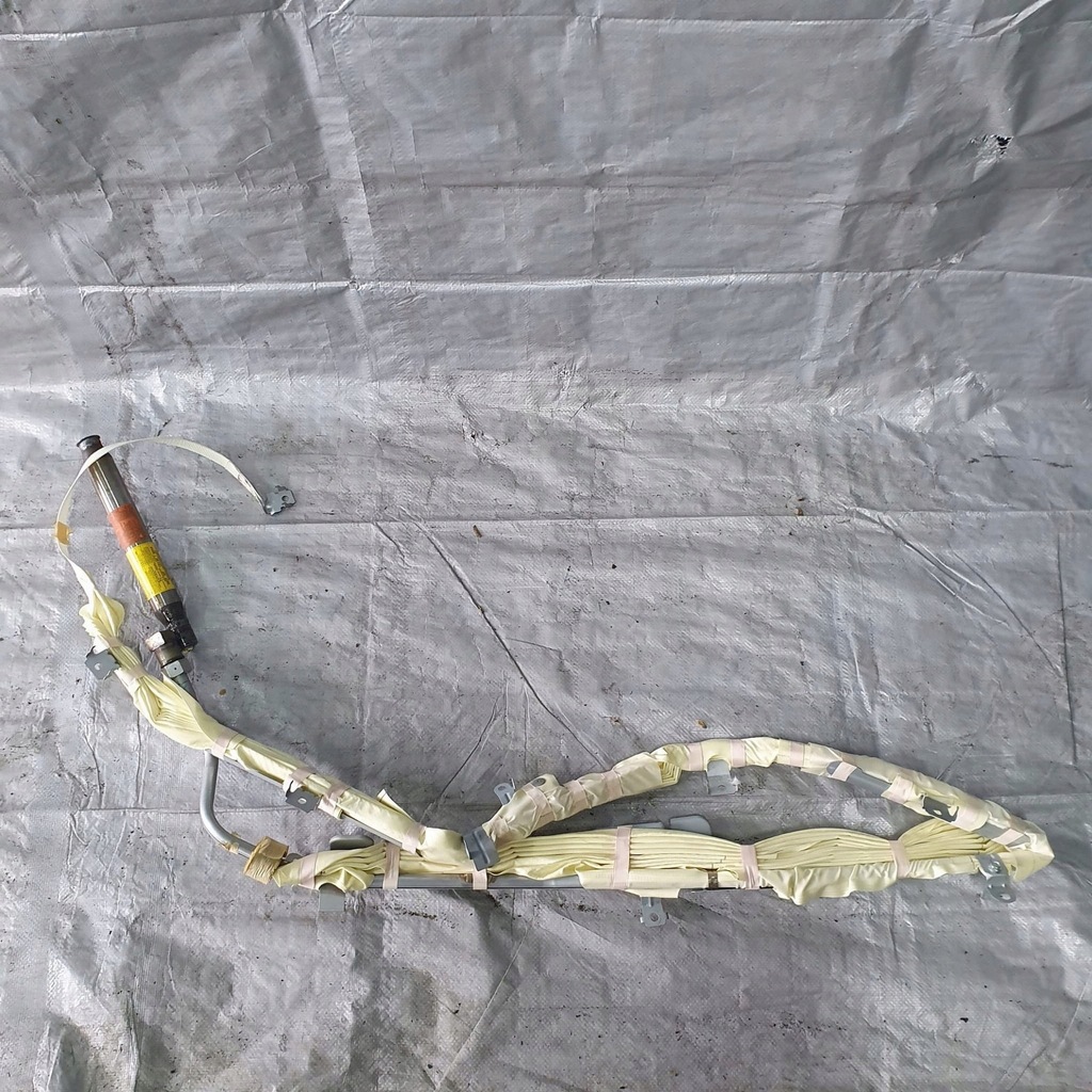 фото №1, Mazda 5 шторка безопасности правая