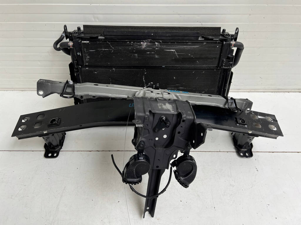 фото №1, Pas передний радиатор lexus nx 300h