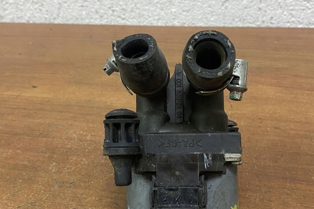 фото №8, Клапан радиатора отопителя mercedes-benz c w202 1147412078 дизель 1999