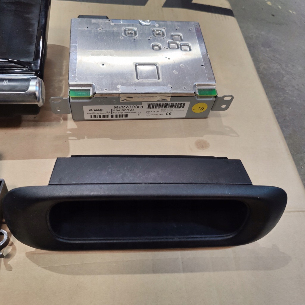 фото №3, Citroen c3 iii великий радіо планшет kpl.