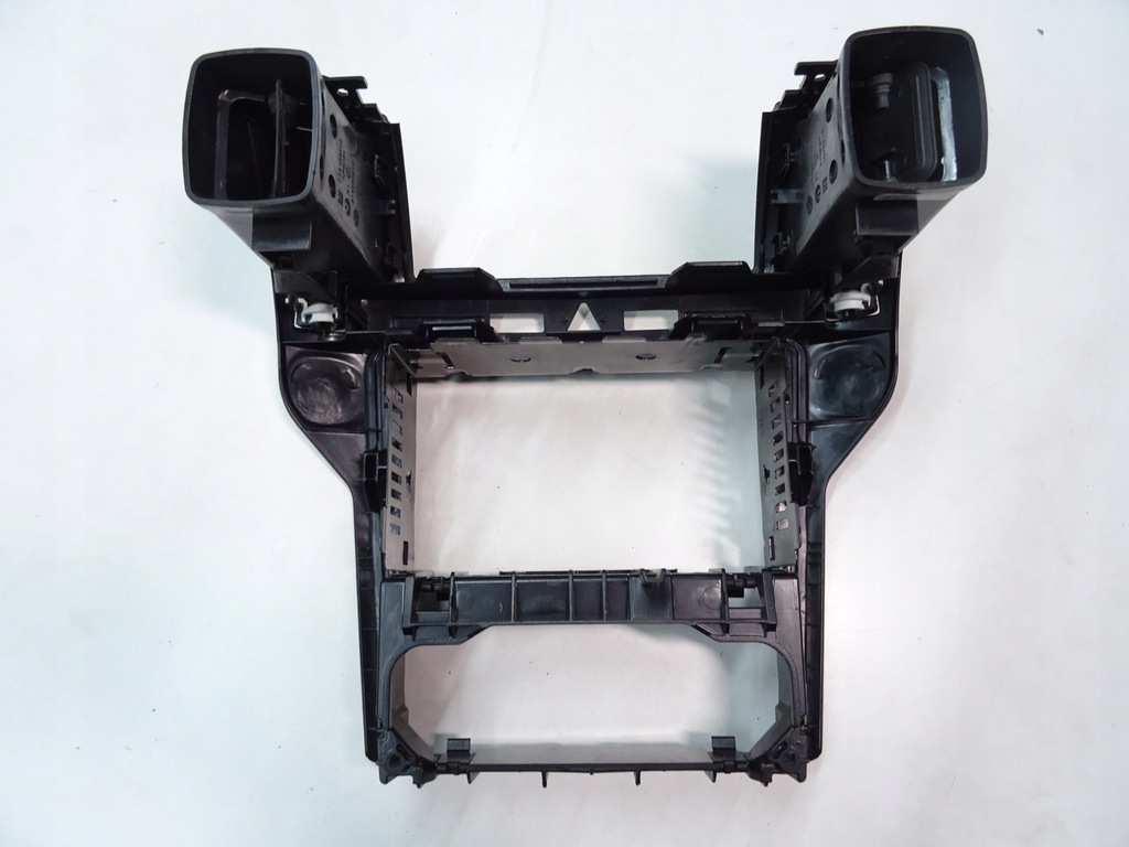 фото №5, Opel zafira b piano black панель середній рамка консолі радіо