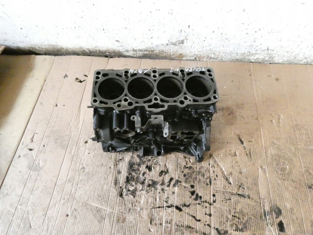 фото №10, Блок dół двигуна wał поршні bkc vw touran i 1.9 tdi