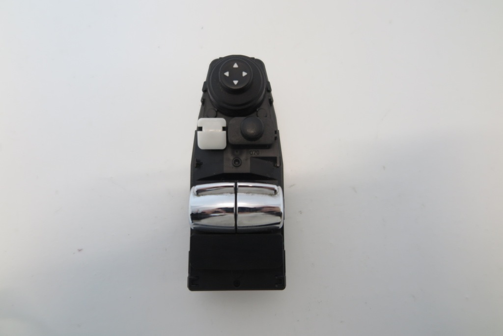 фото №1, Панель кнопки окон зеркал левый mini cooper r61 9289625