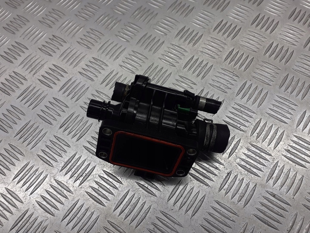 фото №1, Корпус термостата ford c-max i 1.6 tdci