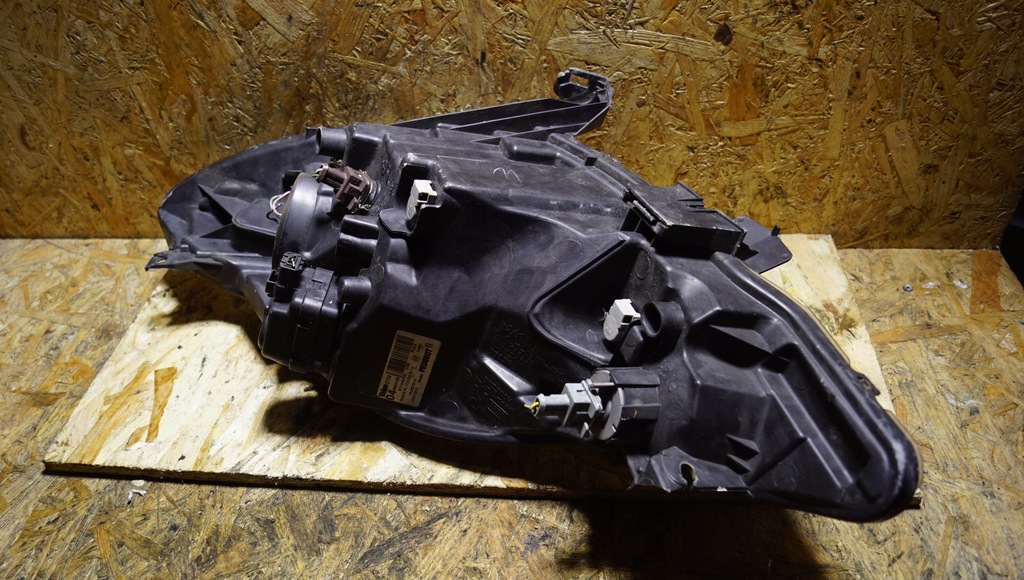 фото №14, Лампа правый перед peugeot 107