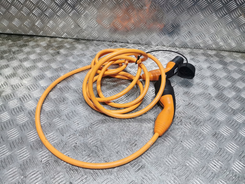 фото №1, Разъём шланг зарядное устройство hyundai ioniq electric