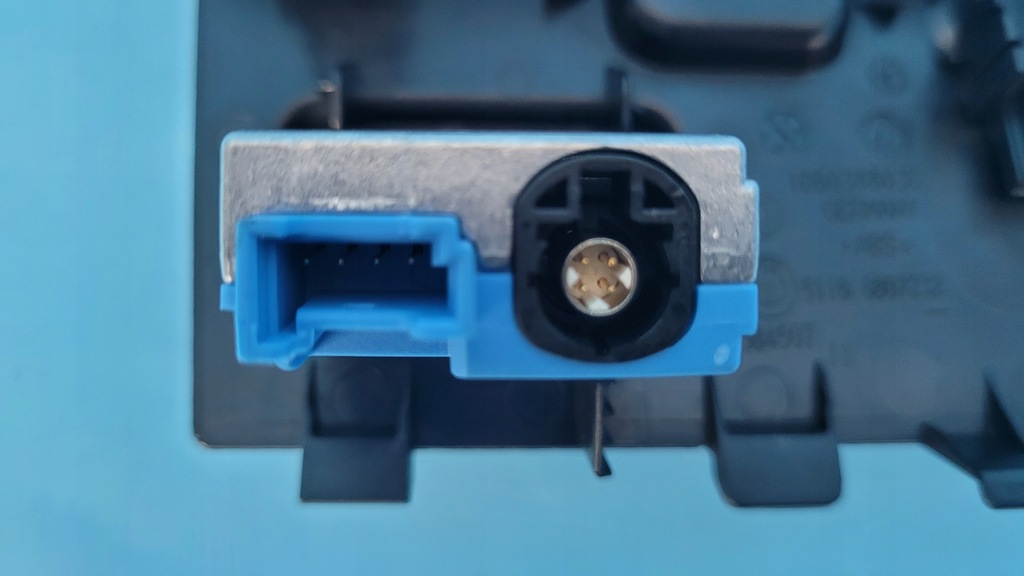 фото №13, Bmw 3' g20 330e 21r роз'єм port usb захист тунель 6807232 8711939