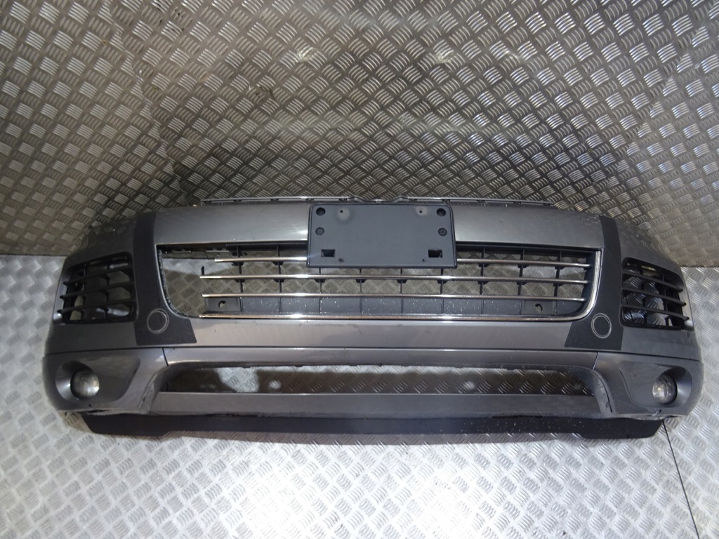 Купити Vw touareg 7p бампер передні  kalisz poznań