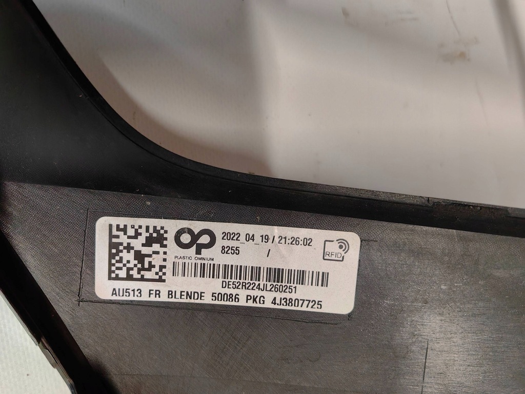 фото №10, Audi e-tron rs gt - накладка бампера перед ładna polecam