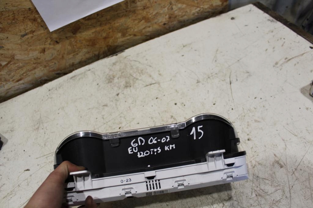 фото №9, Obrotomierz приборы subaru impreza ii gd 06-07r 85002fe400