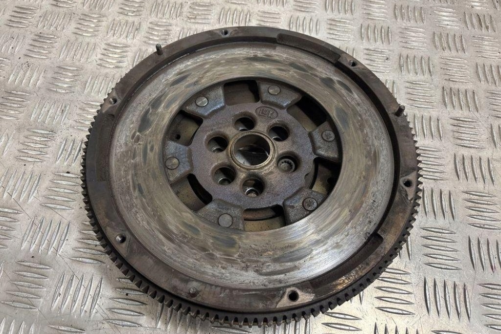 фото №11, Комплект зчеплення audi a3 sportback 8va, 8vf 324035510 2.0l дизель 110kw