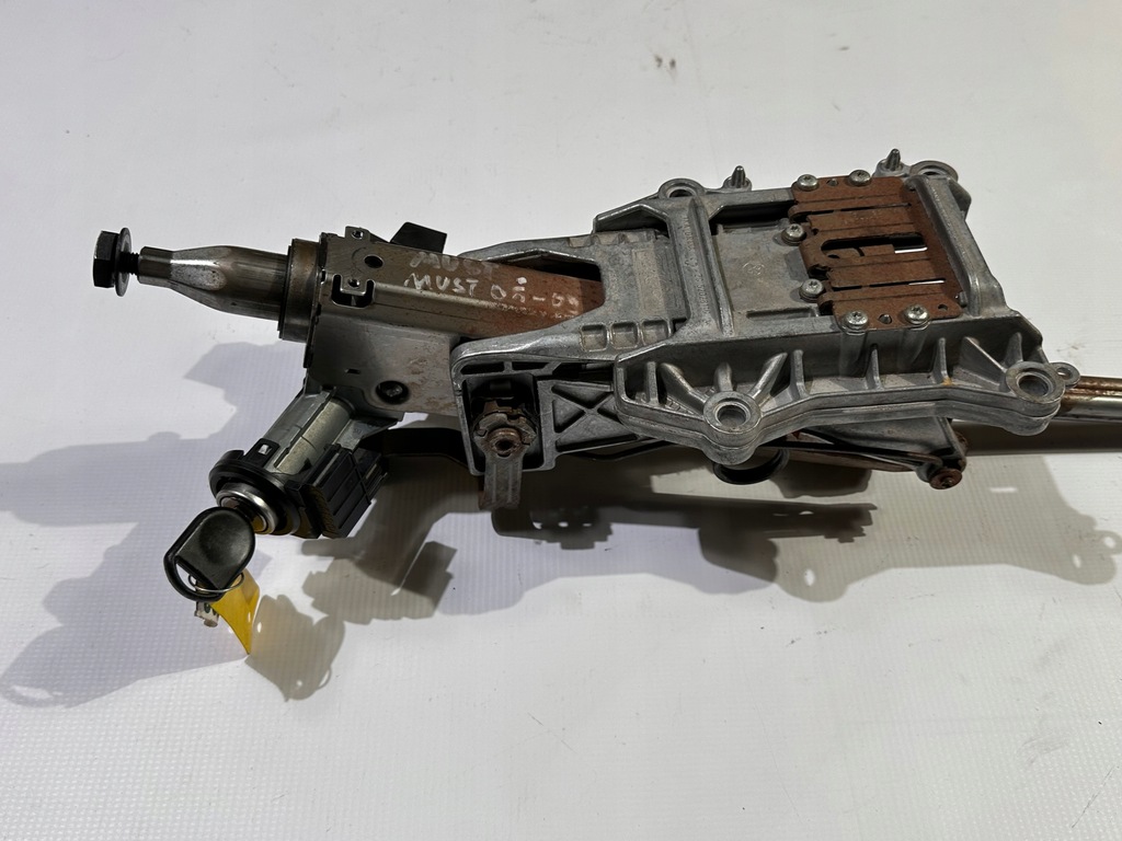 фото №16, Колонка рулевая крестовина ford mustang 2005-2009