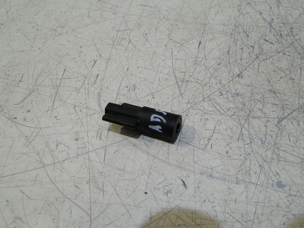 Opel adam гайка болт лампи задня задній Оригінал