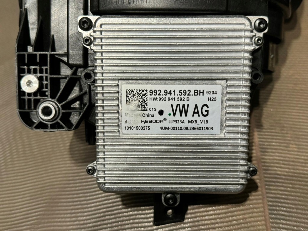 фото №9, Porsche 992 911 nowe лампы перед передние левая правая matrix led