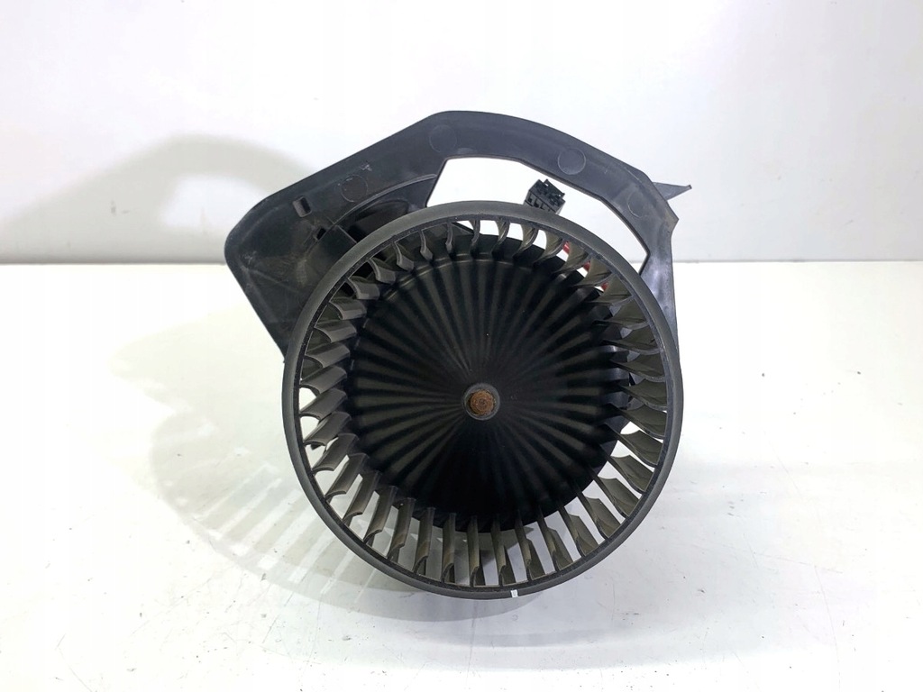 фото №1, Воздуходувка обдув vw transporter t6 вентилятор