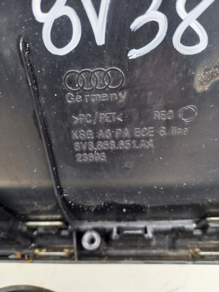 фото №12, Решётка радиатора решётка радиатора audi a3 8v 8v3853651aa