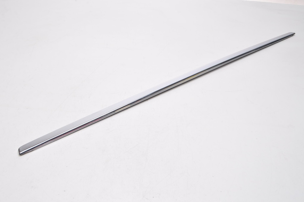 фото №1, Volvo xc90 накладка молдинг кришки 30695582 lift