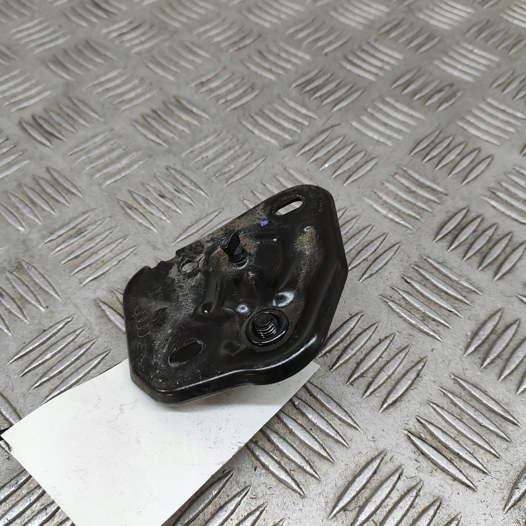 фото №5, Audi a7 s7 4g 2017 засов / крепление замка крышки передней / капот двигателя