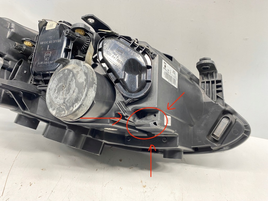 Фара передняя перед левая h7 + led seat ibiza 4 iv рестайлинг  6j 2012-2017 в Украине