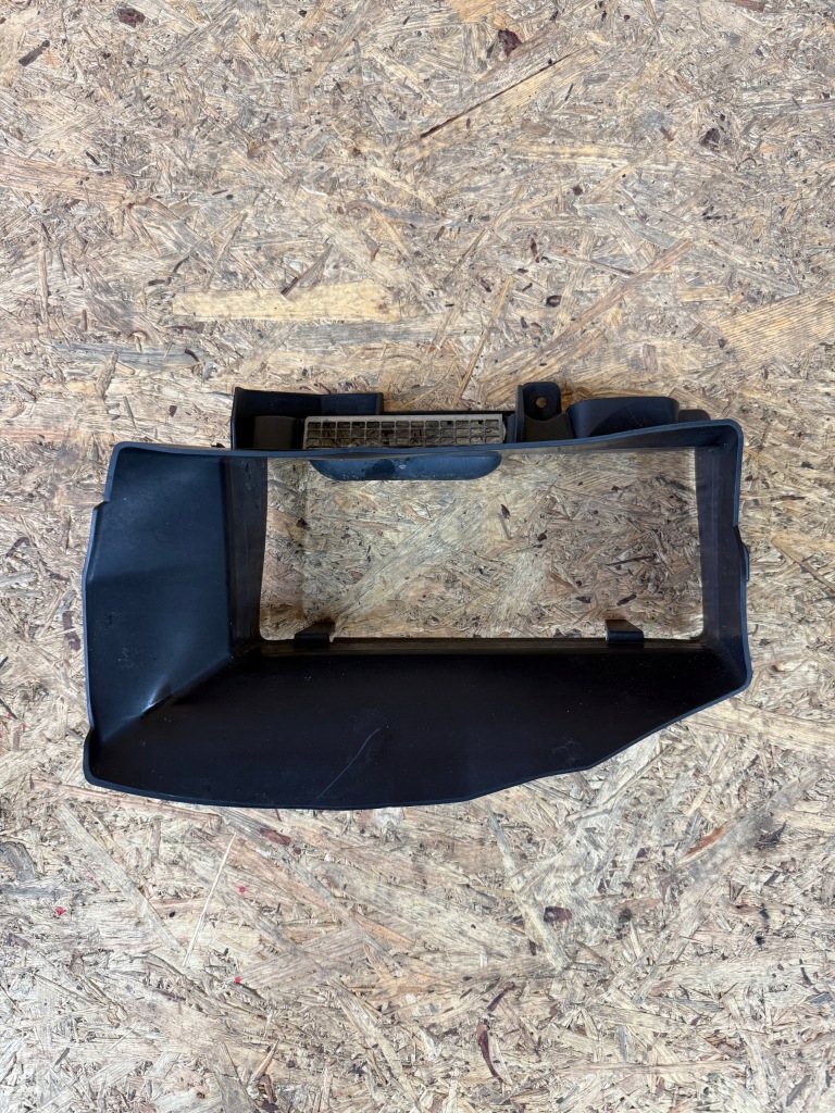 фото №1, Воздуховод впуск воздуха renault megane iv 628113910r левая