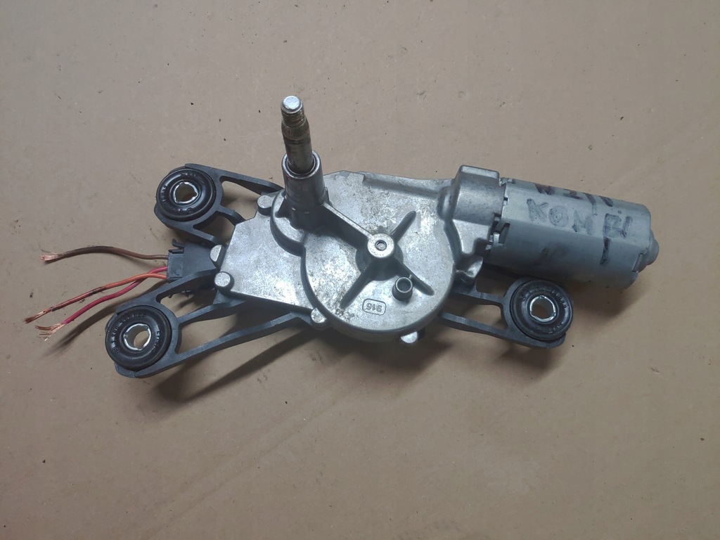 фото №1, Моторчик дворники крышки mercedes e-klasa w211