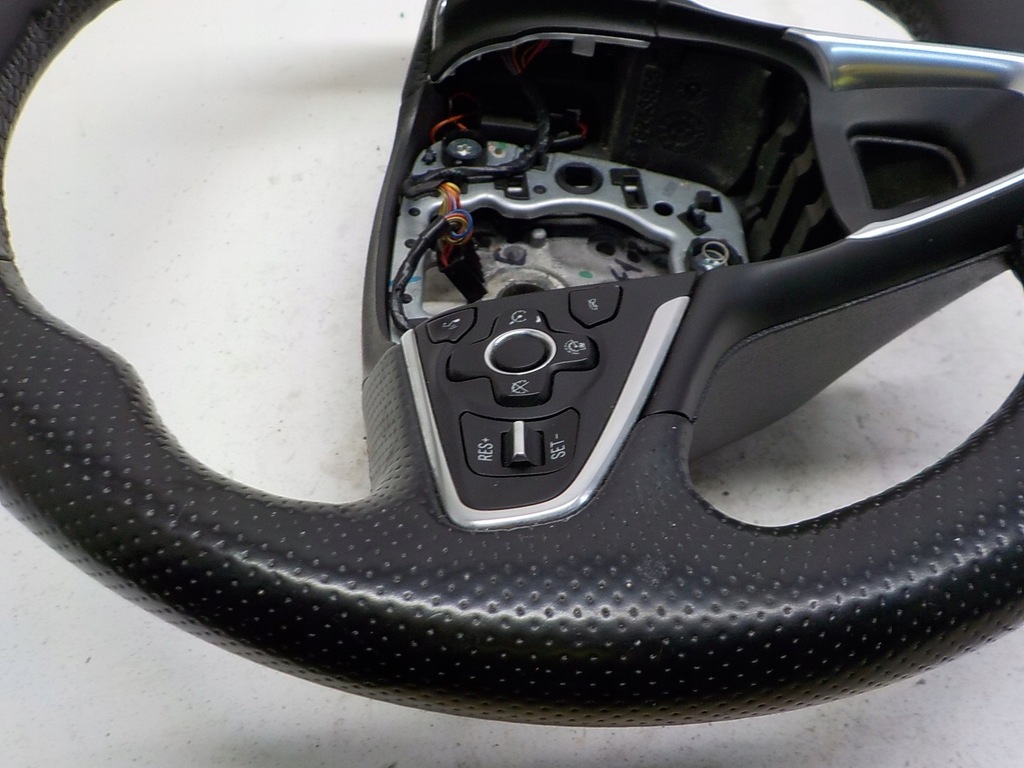 фото №9, Opel insignia a lift opc воздуховод кожа multi