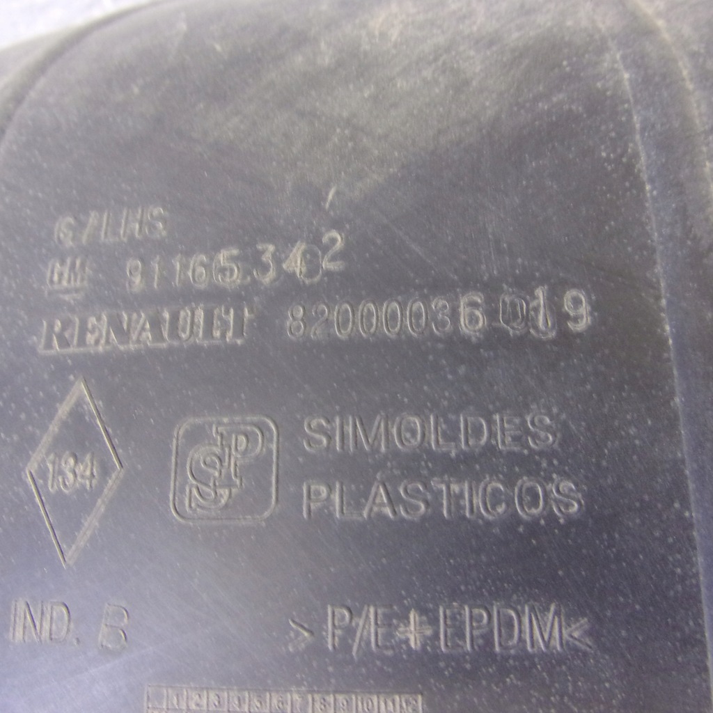 фото №5, Підкрилок ліва задні renault trafic 2