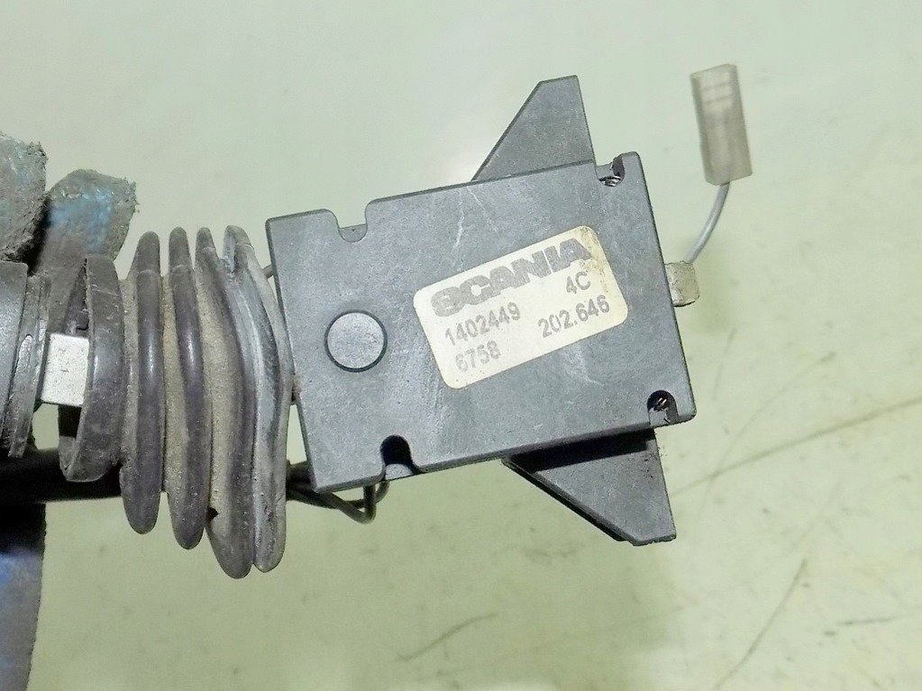 фото №6, Scania r 114 переключатель поворотники 1402449