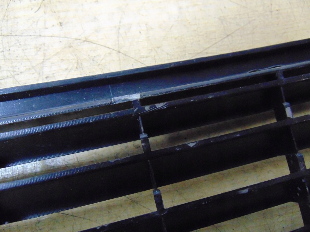 фото №14, Решётка средняя бампера audi a4 b5 s-line