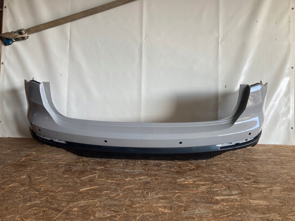 фото №1, Audi q3 83a 2019-22 rok бампер задня 83a807511
