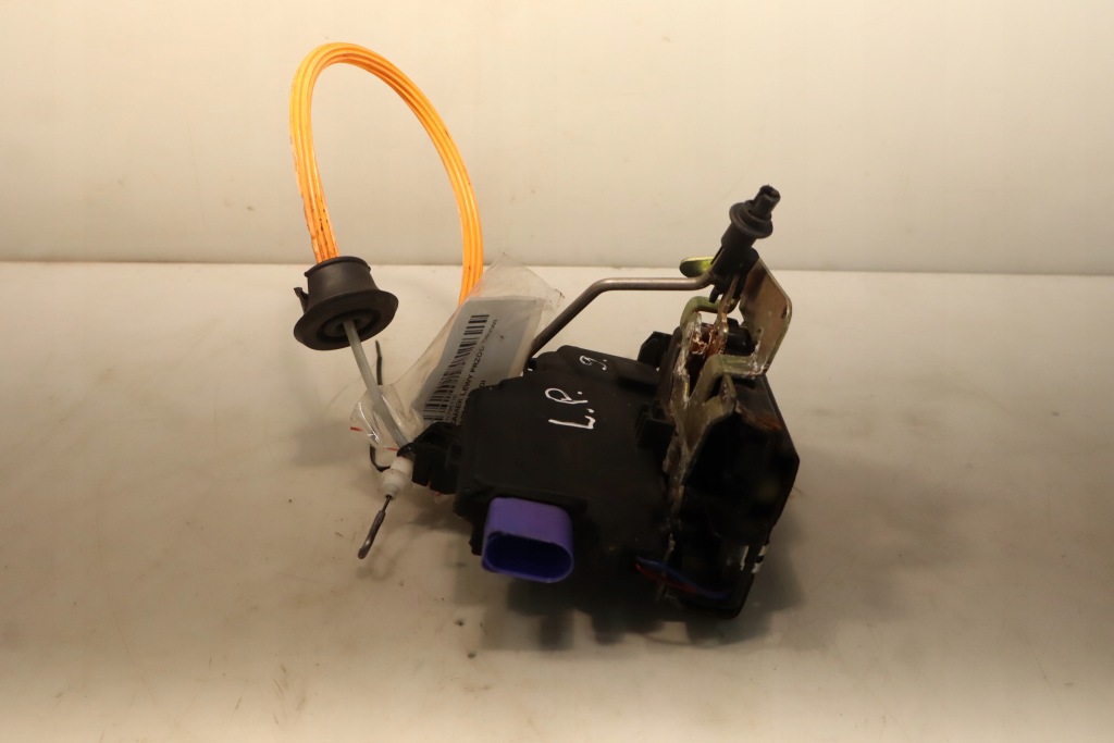 фото №5, Замок лівий перед двері audi a3 8p