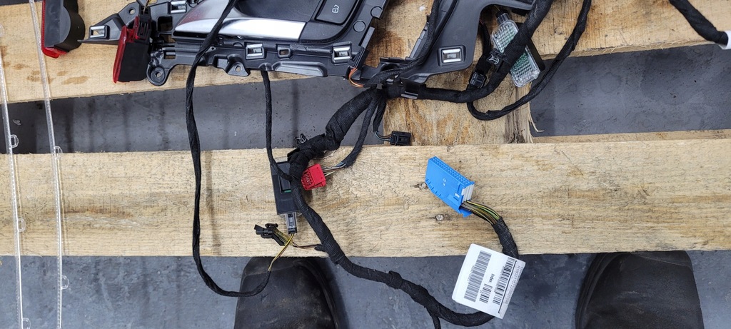 фото №5, S6 c7 4g lift a6 ручка подсвечиваемые дверь led ambiente 4x