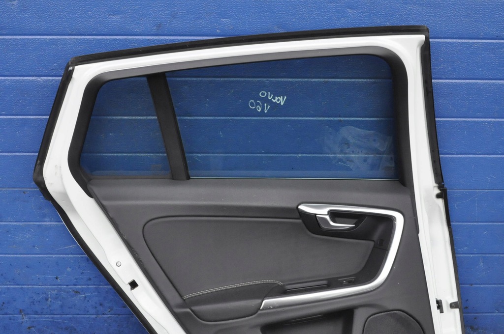 фото №11, Volvo v60 двері лівий задня ліва задні