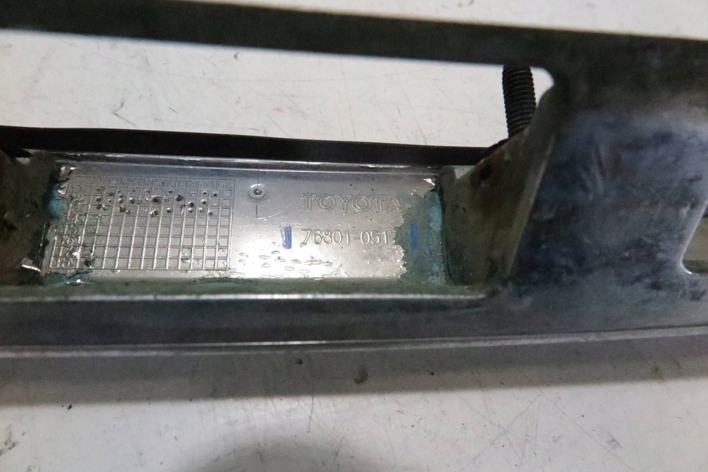 фото №14, Молдинг накладка крышки задняя toyota avensis iii t27 lift kombi 76801-05170