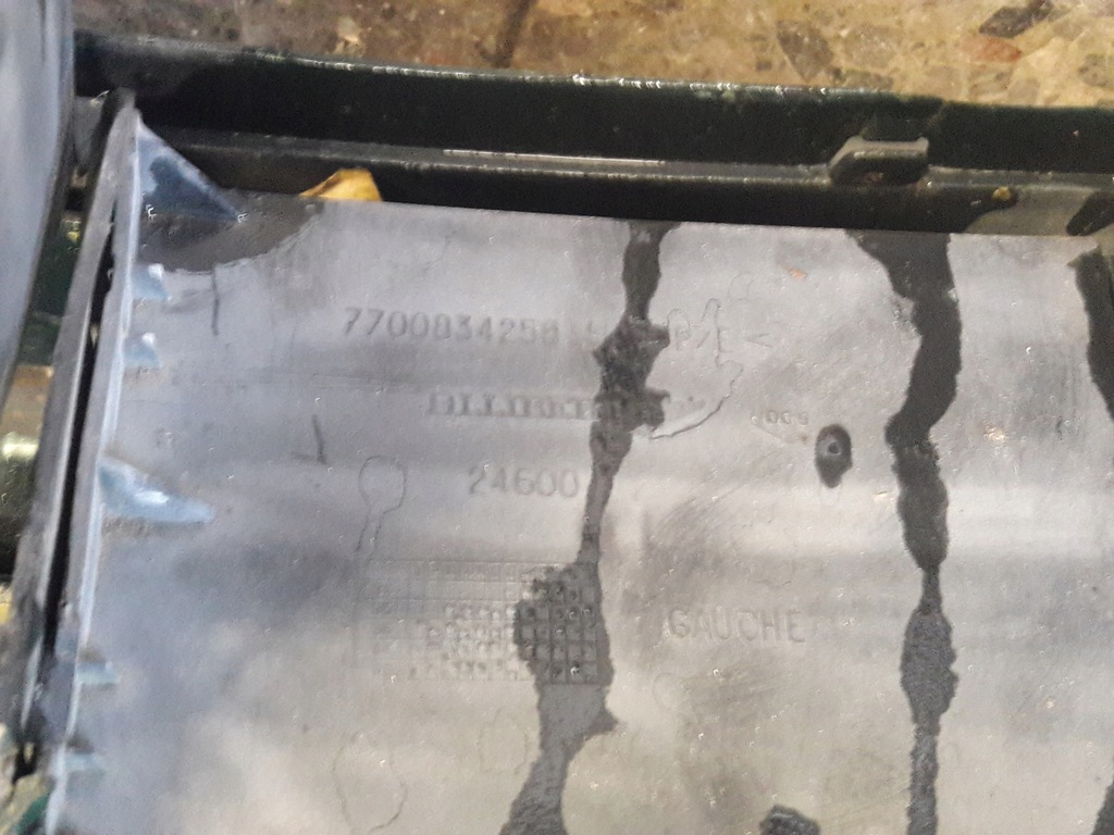 фото №14, Бампер перед renault megane i зелений