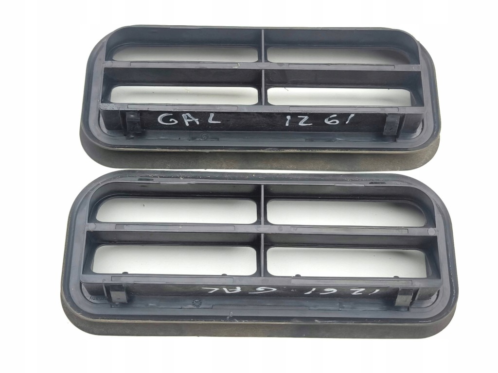 Bentley flying spur решітка вентиляційна 2006 3d0819465b Недорого