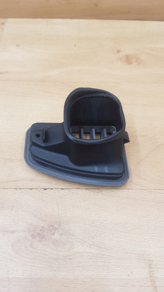 фото №8, Решітка обдув пара audi a8 d2 lift