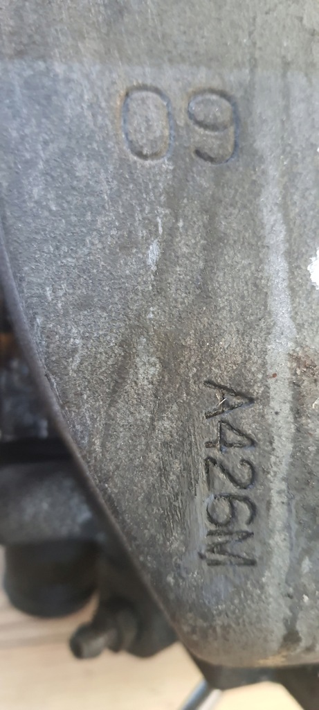 фото №8, Суппорт тормоза левый перед jaguar i-pace