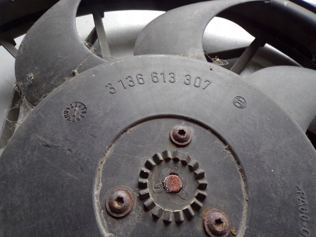 Вентилятор радіатора з модуль mercedes w169 1137328177 Зі Шроту