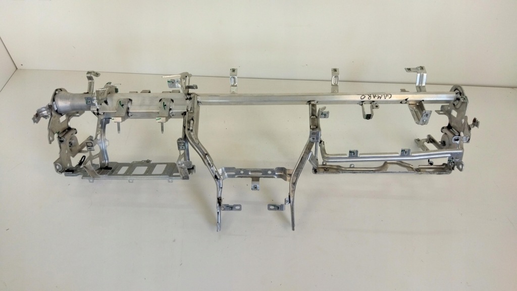 фото №1, Camaro vi 16- каркас балка панели консоли