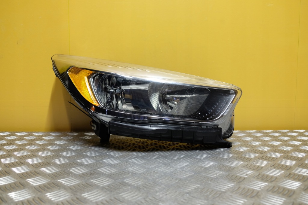 фото №1, Ford escape 2017- фара лампа перед права звичайна світла usa