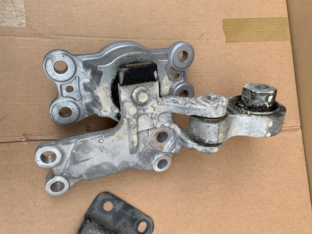 фото №5, Кронштейн кронштейн двигуна ліва ford edge mk2 3.5 2016-