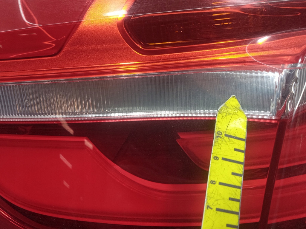 Bmw x6 e71 e72 рестайлінг  фара задній ліва зовнішня задня 7295001 Зі Шроту