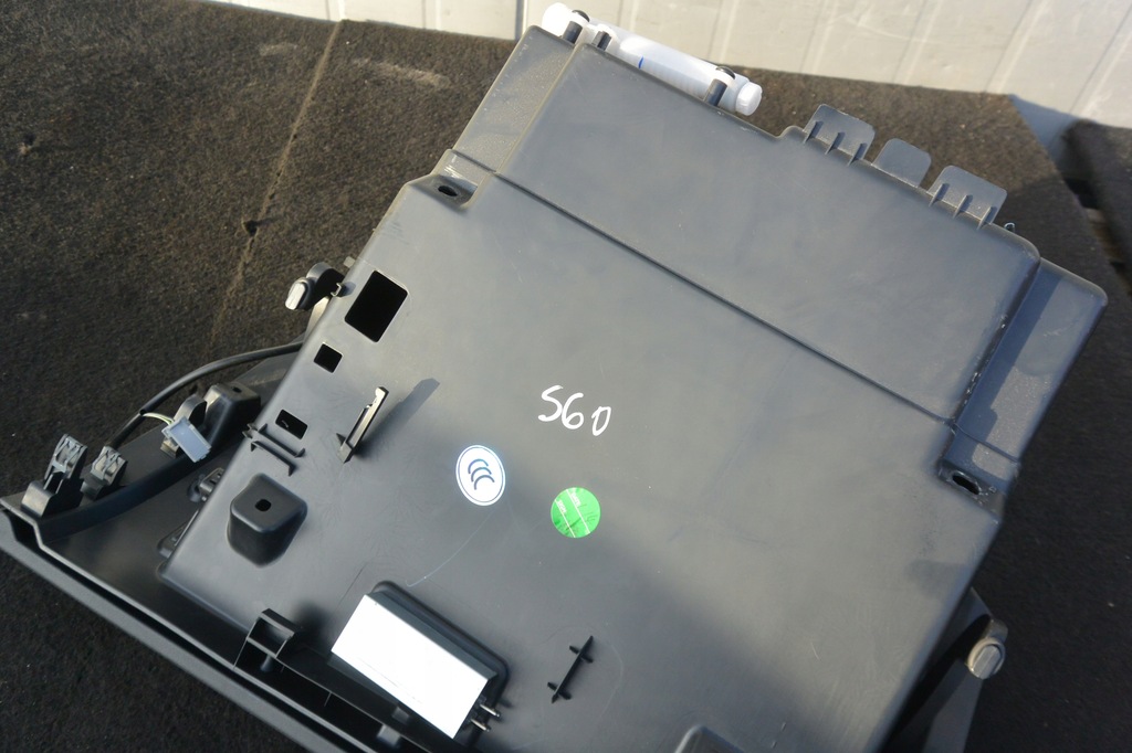 фото №9, Бардачок пассажира volvo s60 v60 ii lift 10-17 eu