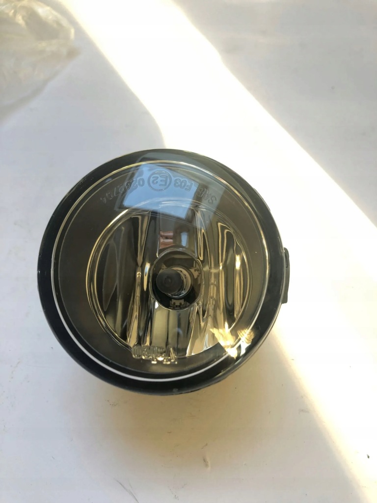 Купить Nissan note противотуманная фара перед