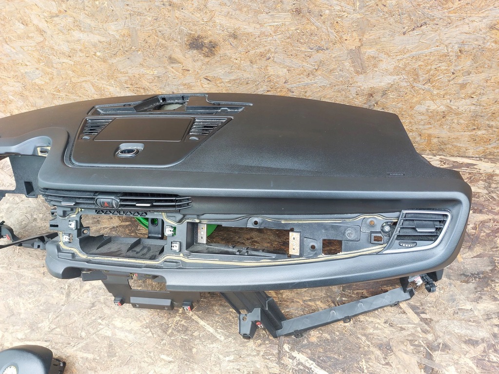 фото №5, Приборная панель консоль подушка безопасности alfa romeo giulietta 10-